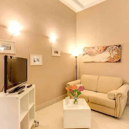 Comfy Close To Coliseum 로마
